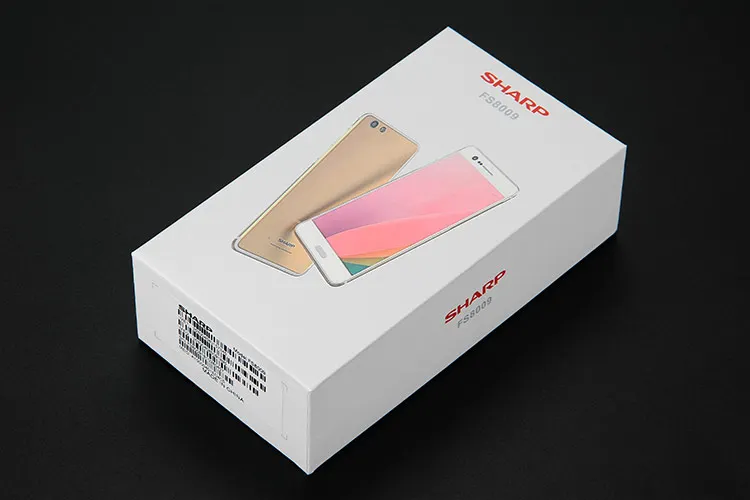 SHARP Z3 FS8009 4GB RAM 64GB ROM Qualcomm Snapdragon 652 1.8GHz Octa Core 5.7 Inch 2.5D Corning Gorilla Glass 2K WQHD Screen Android 7.0 4G LTE Smartphone
