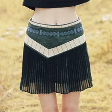 Плиссированная юбка с вышивкой, а-буфами