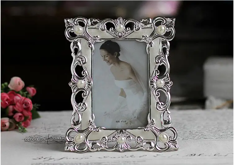 

Europe metal Alloy 6inch Vintage Pearl Wedding Photo Frames Metal Picture Frame Bridal Favor Gifts Home Decor XC031