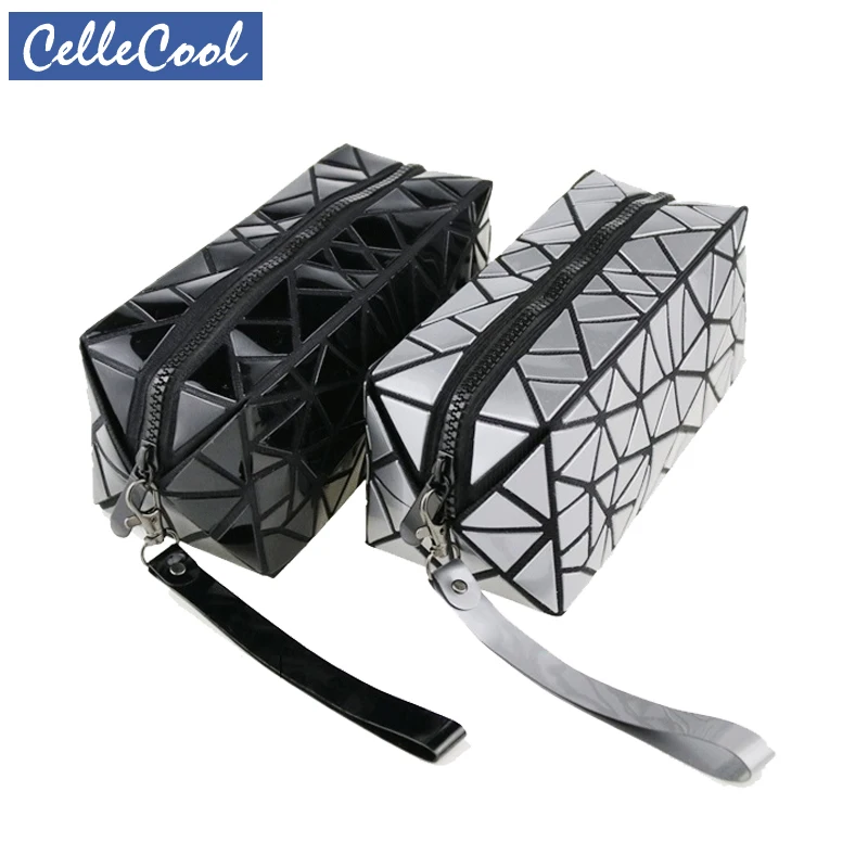 

New Geometric Zipper Cosmetic Bag Large Storage Package Women Diamond Makeup Bag Laser Flash Leather Ladies Cosmetic