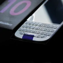 Мобильный телефон Blackberry Q10 с оригинальным и разблокированным 3," двухъядерным 8MP 2GB+ 16GB wifi Восстановленный телефон