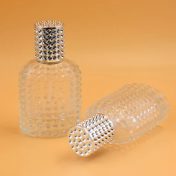 

Pineapple Style Portable Glass Perfume Bottle With Spray Empty With Atomizer Refillable Bottles Cosmetic Container 30ml 50ml