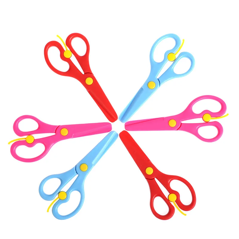 

3pcs/lot Kindergarten Baby Handmade Cute Color Safety Plastic Scissors Learning Education Toys for Children Montessori Aids