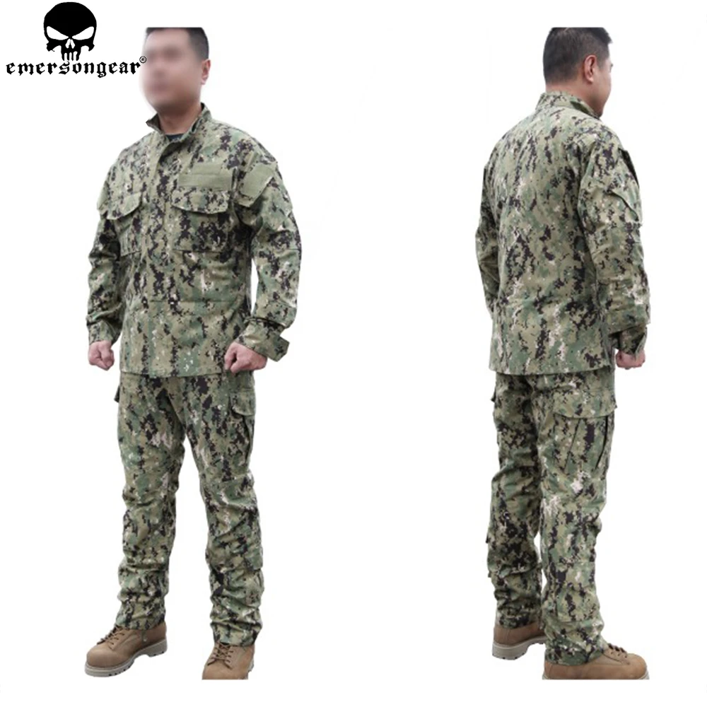 Emerson Hunting Clothes Camouflage Pants Tactical Suit Pants Shirt Ghillie Suit Wargame Aor2 emersongear Hunting Outfit EM6892 Emerson Hunting Clothes Camouflage Pants Tactical Suit Pants Shirt Ghillie Suit Wargame Aor2 emersongear Hunting Outfit EM6892