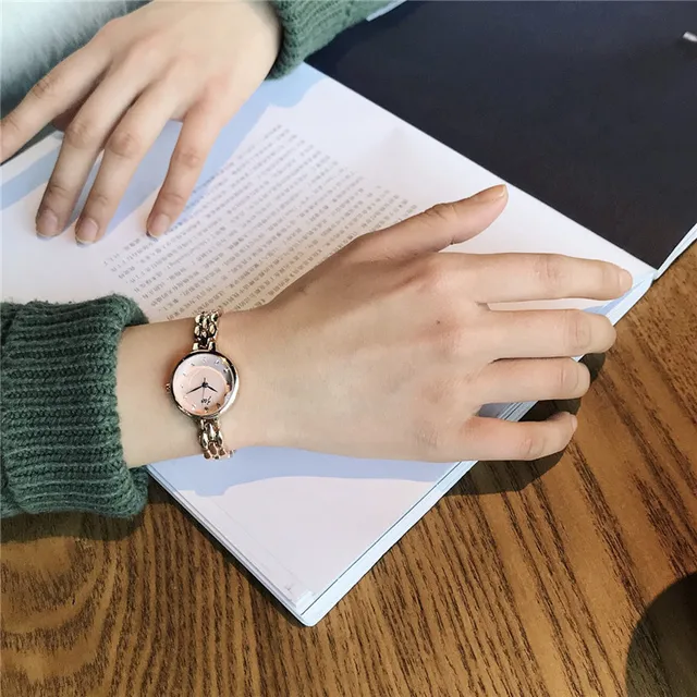 Top brand luxury bracelet watches for women 2018 women's fashion stainless steel Top brand luxury bracelet watches for women 2018 women's fashion stainless steel