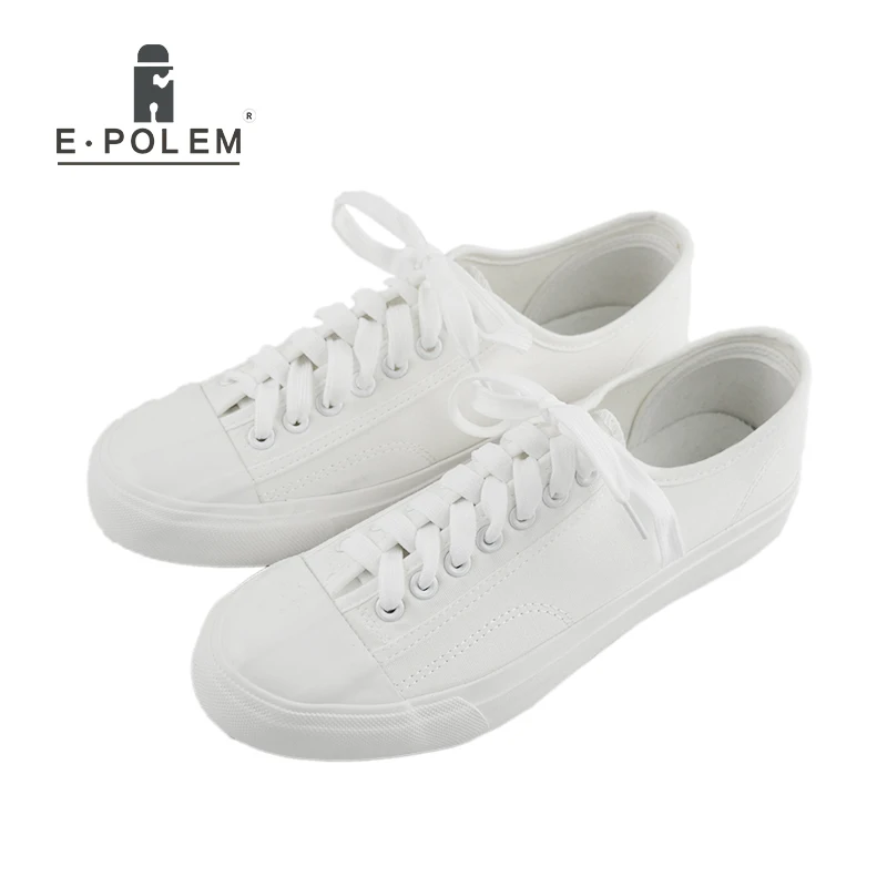 white cloth shoes