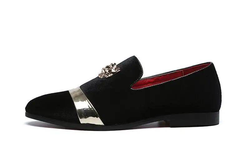 Slip-на острыми носами Обувь шнурованная для женщин Для Мужчин's Деловые Повседневные Туфли замшевые лоскутное металла мокасины gommino