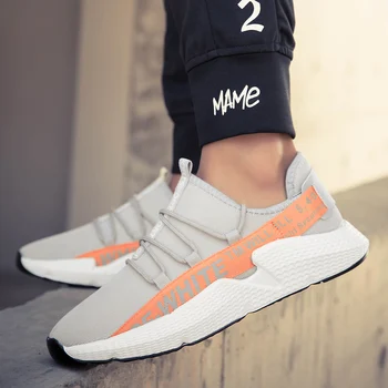 

2019 New Fashion Men Sports Shoes Mesh Breathable Light Weight Classics Style Shoes High Quality Outdoor Sneakers Jogging Men