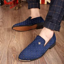 Plus 38-46 2016 Frühling Herbst Männer Freizeitschuhe Nubukleder nieten England Trend Männer Wohnungen Schuhe Erhöhen In Spitz schuhe
