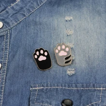 Dog Cat Claw Series Brooch Cute Toe Bean Team Heart Paw Print Talk To The Paw Enamel Pin Denim Backpack Badge Friends Gifts cat paw brooch set 3pcs