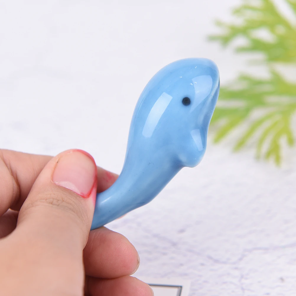 1Pc High Quality Cute Animal dolphin Shape Manicure Art Tool Nail Brush