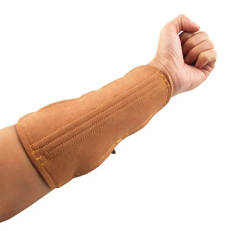 

Shooting Archery Arrow Leather 3 Strap Shooting Target Archery Arm Guard Protection Safe Strap Armband 2018 New