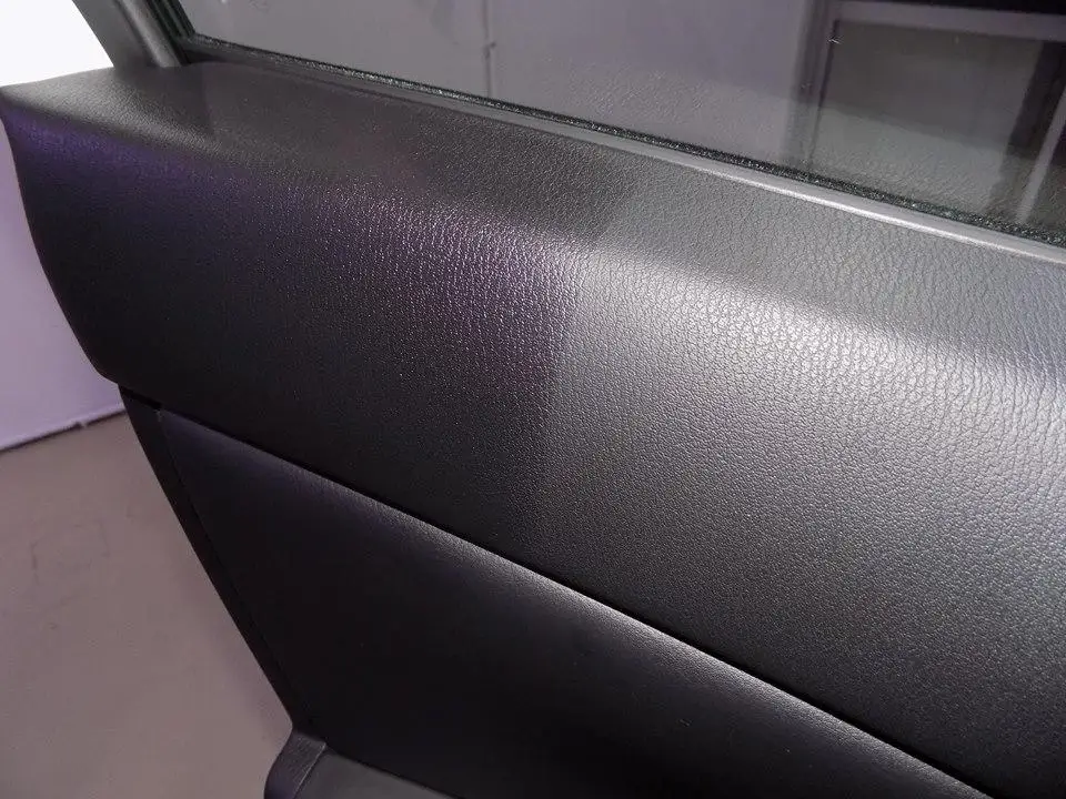 autocoat-lc1-leather-spray-glass-sio2-coating-package-glownglow-1510-06-glownglow@11