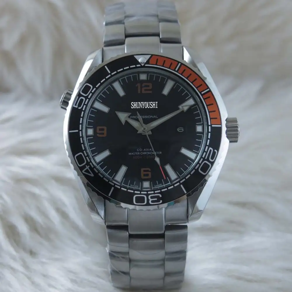 

WG06988 Mens Watches Top Brand Runway Luxury European Design Automatic Mechanical Watch