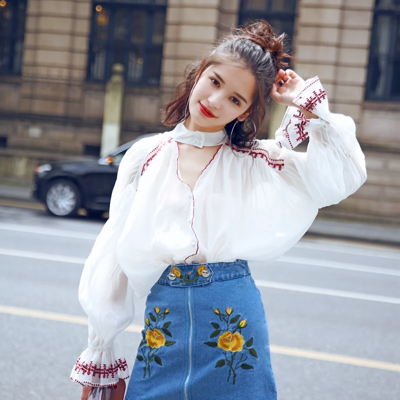2018 new big yards women long sleeve shirt embroidered loose hollow out pure color v-neck lantern | Женская одежда