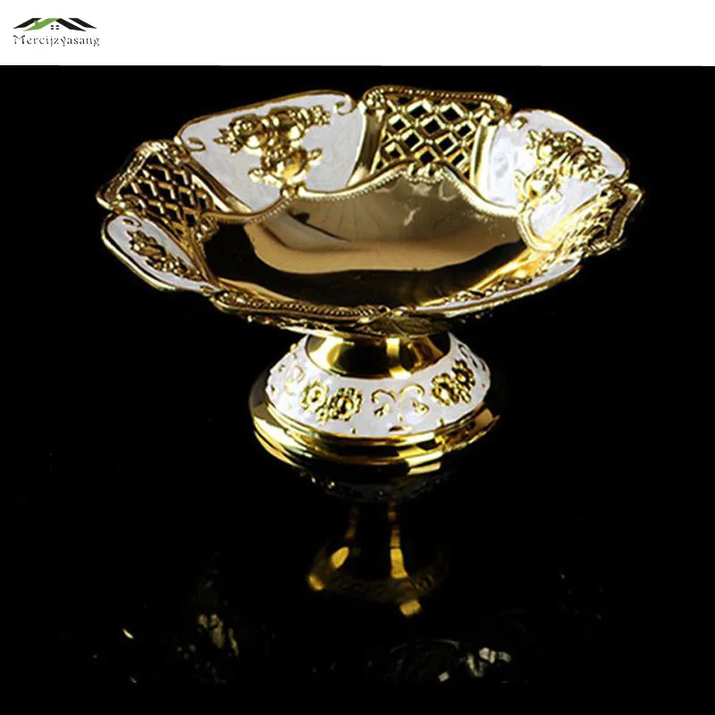 Elegant Dessert Plates Shiny Gold Fruit Dish Hollow Flower Dessert