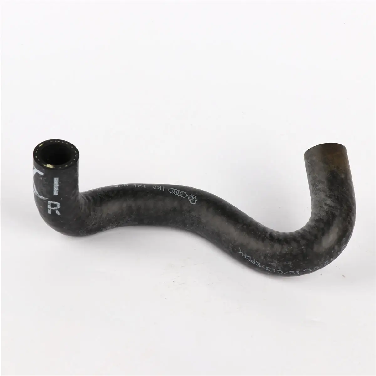 High Quality 1Pcs Genuine Engine Coolant Hose For VW Golf MK4 Jetta MK5