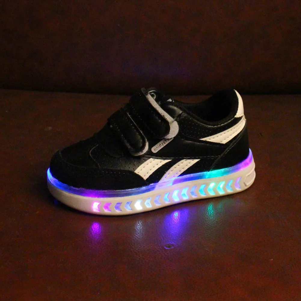 

Children Sport Shoes Breathable Kids Mesh Anti-slippery LED Glitter Sport Walking Shoes 998