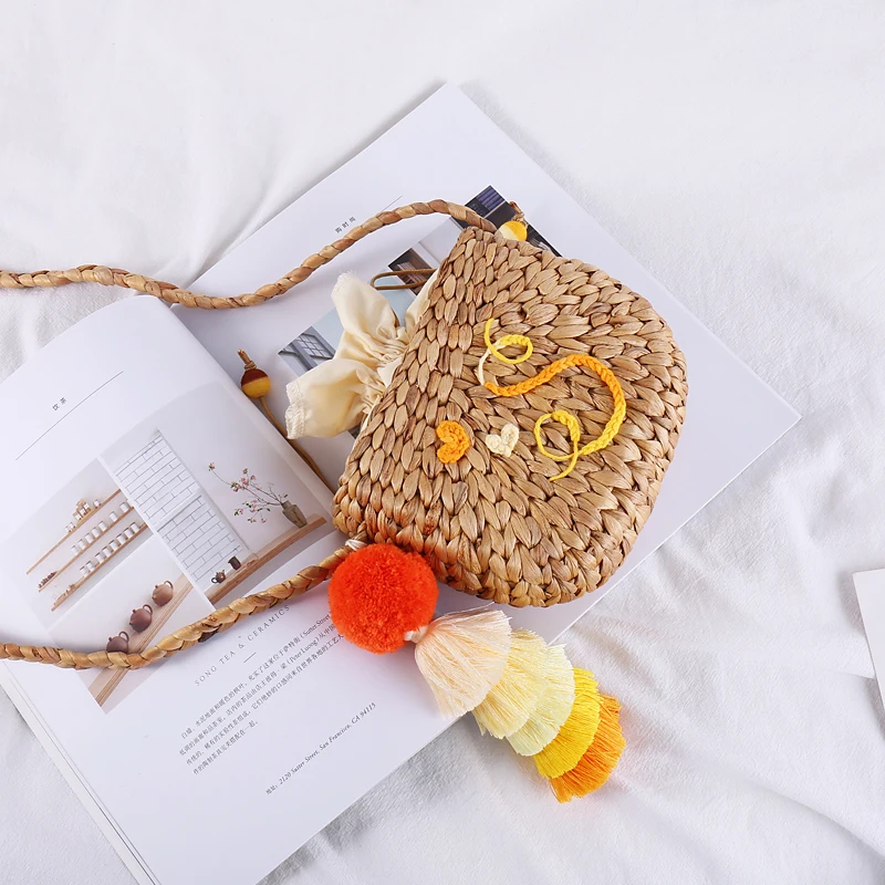 

RADISH DIY Customized Name Tassel Cute Sweet Summer Rattan Shoulder Bag Embroidery Bag custom made Bohemia Shoulder Bag