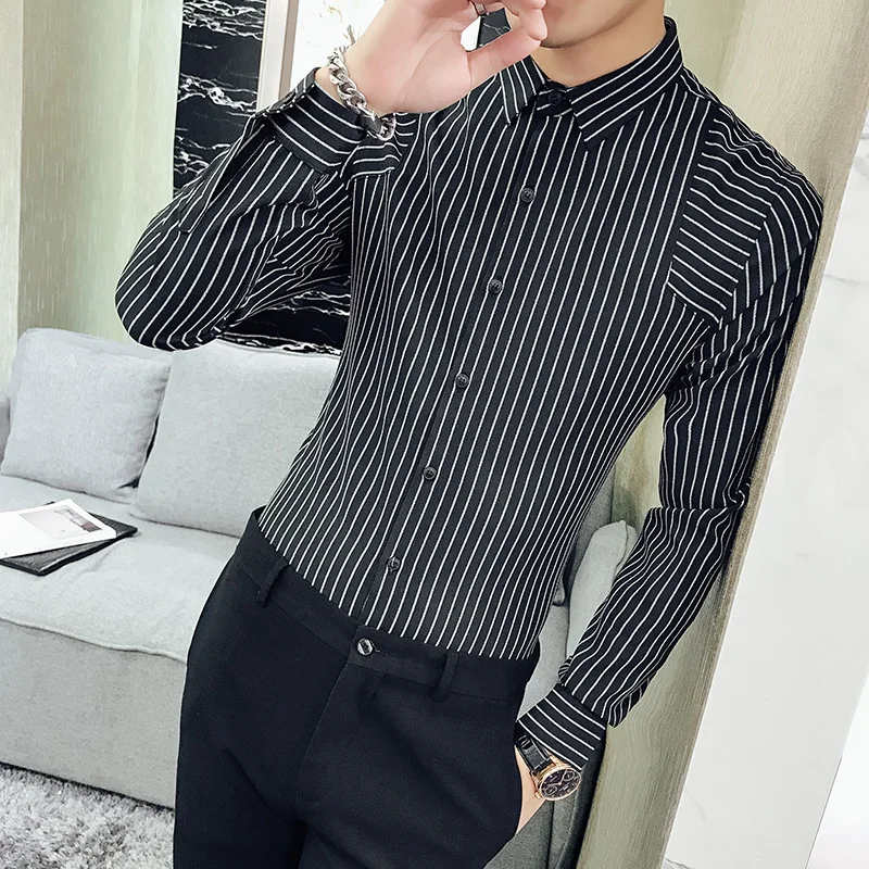

2018 new fine striped shirt, Korean version, stretch, wrinkle and long sleeved shirt hair stylist