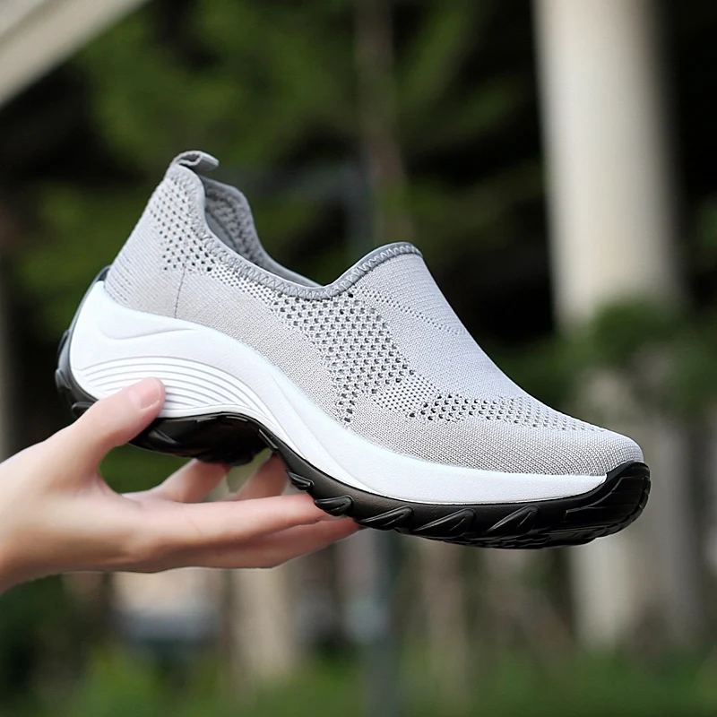 

Sooneeya Fly Weaving Slip-On Women Running Shoes 2019 Breathable Air Mesh Woman Dance Sneakers Shoes Black Gray Chaussures Femme