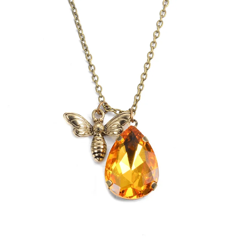 

The new sweater necklace Fashion temperament water droplets form Crystal bee necklace