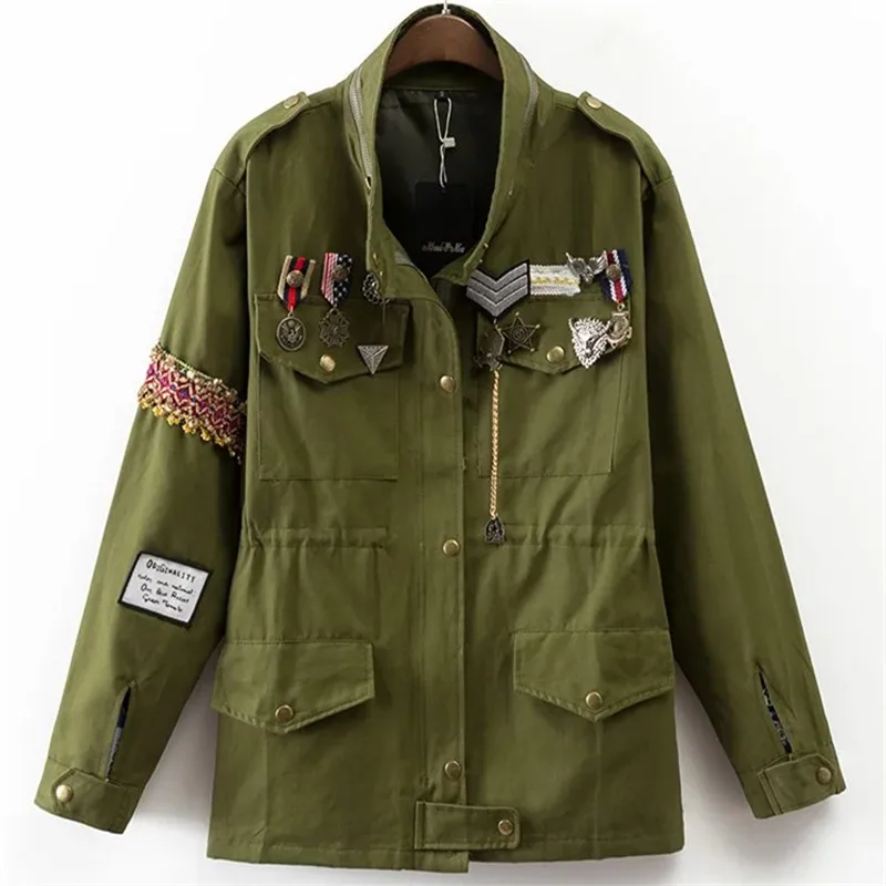 2016 Autumn Green Army Badges Embroidered Women Bomber Jackets Winter