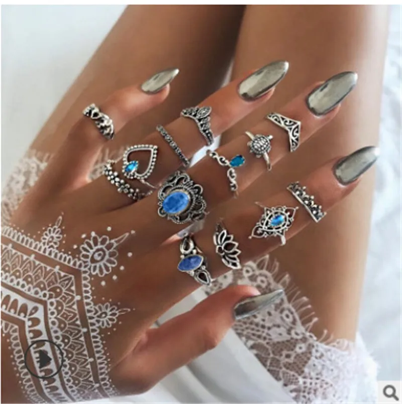 

Multi Layer Hollow Flower Crown Shell Star Dolphin Ring Set Mosaic Oval Crystal Silver Color Ring For Female Wedding Jewelry