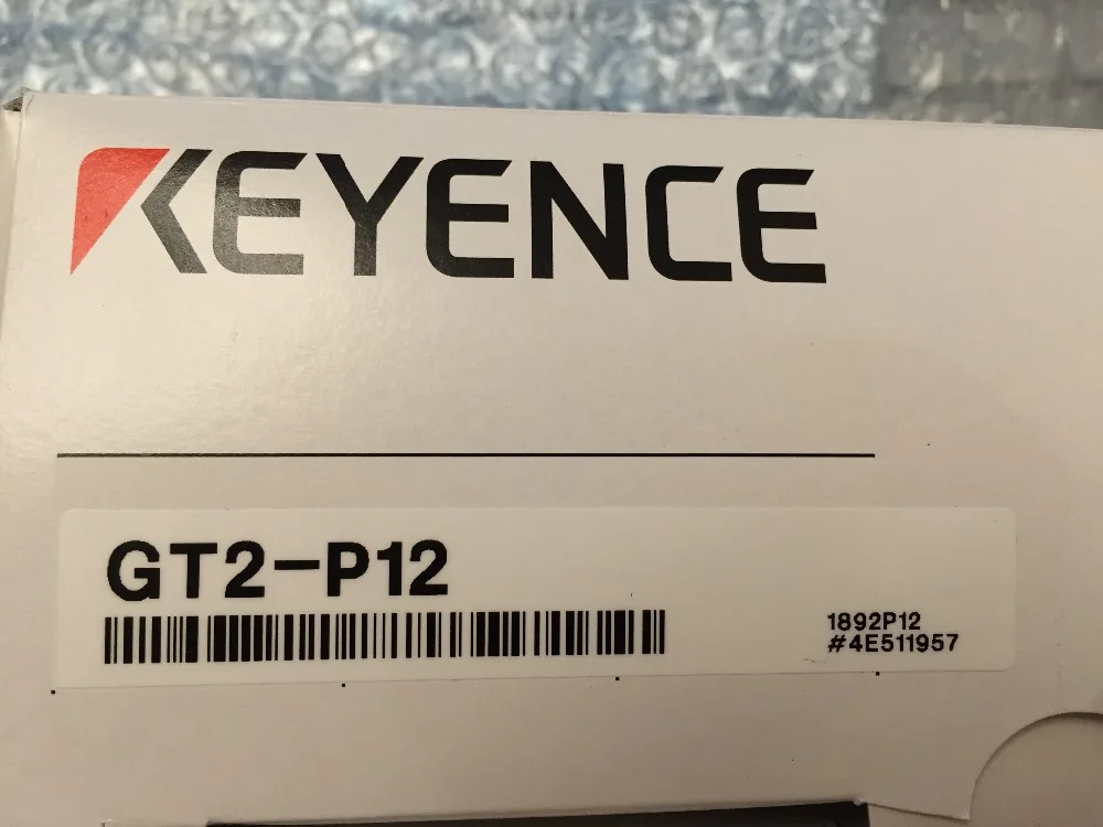 

Free shipping Displacement sensor GT2-P12 original authentic