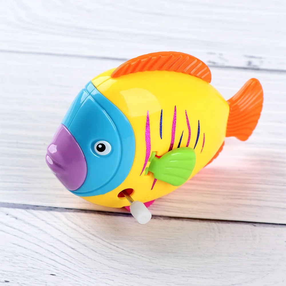 1 шт. заводная игрушка детская ванночка заводная Милая пластиковая цветная рыбка будет перемещать хвост игрушка для детей цвет случайный
