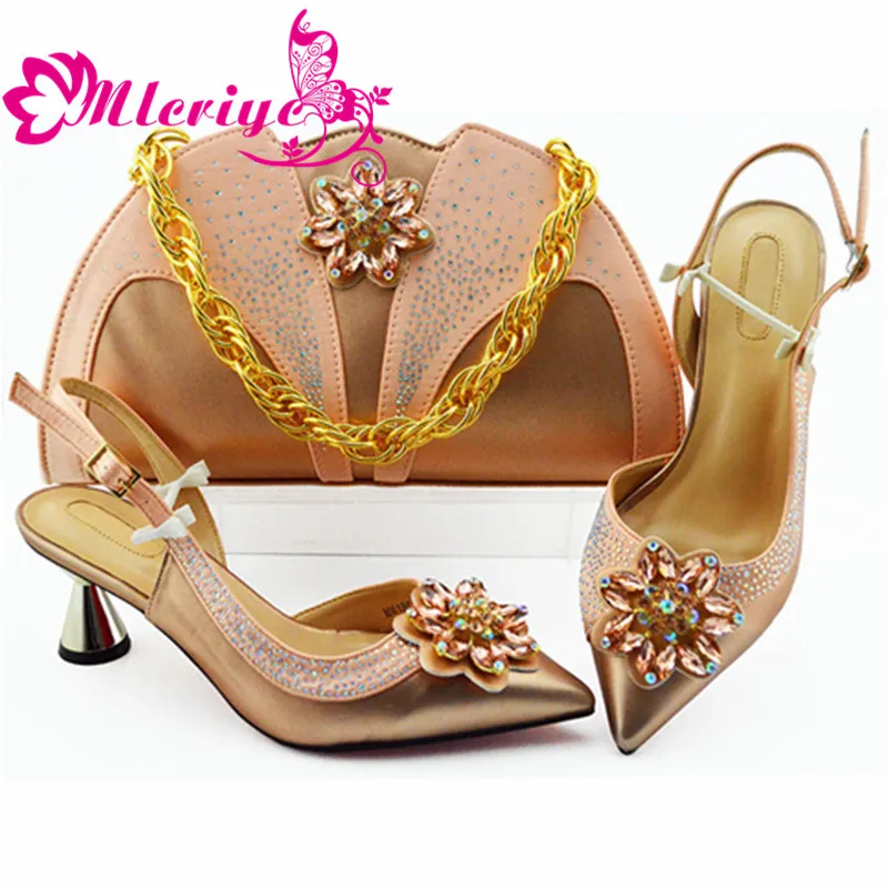 

New Shoes and Bag Set African Sets Peach Color African Shoe and Bag Set for Party In Women Italian Shoes with Matching Bag Sets