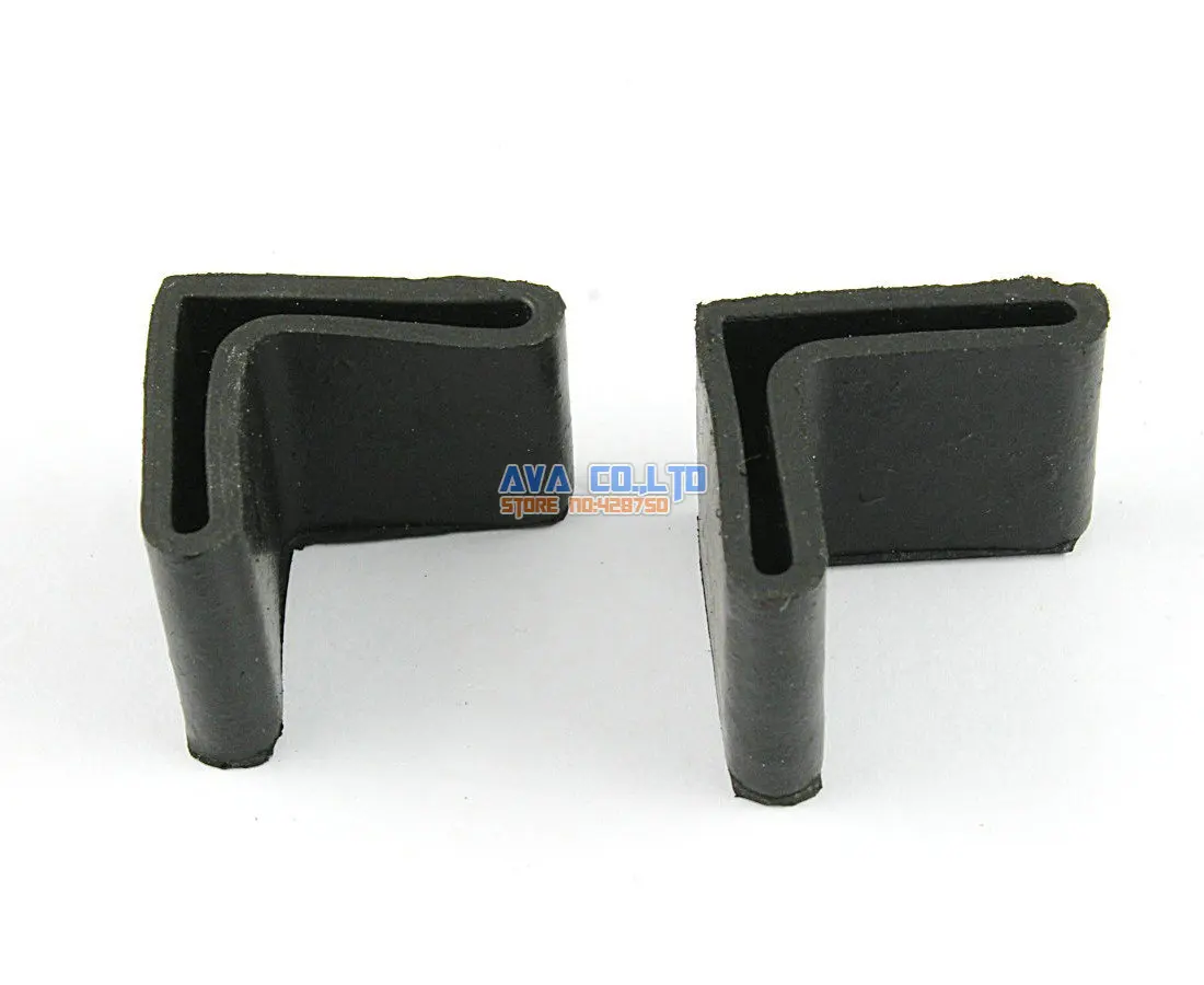 24 Pieces 30 x 30mm L Shape Furniture Feet Rubber Cover Angle Feet Pad Black