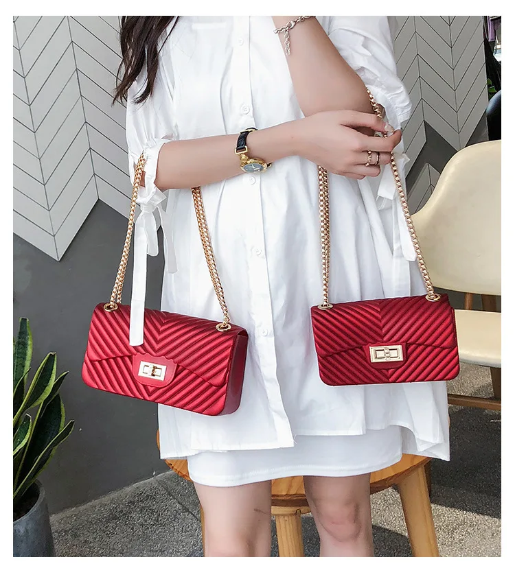 9441488784_2056685334