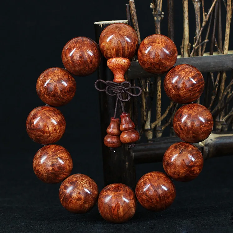 

The Old Burma Pear On Hand 2 Beads Full Scar Gall Face Male Bracelet Burma Pear Yellow Sea