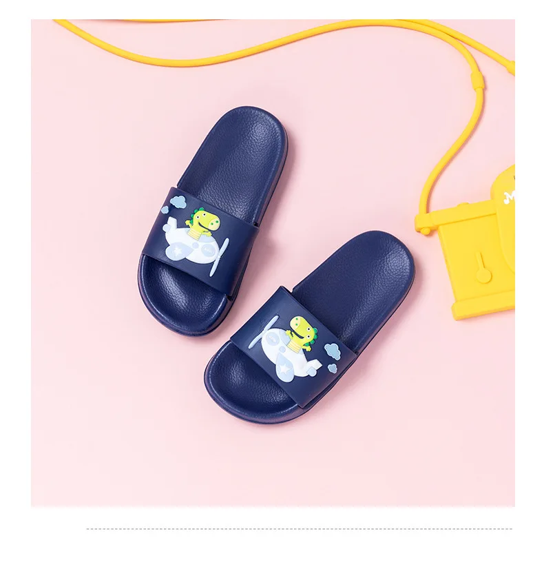 New Kids Pvc Slippers Home Sandal Shoes Candy Boat Child Slippers Indoor Shoe Boys Girls Antiskid Bathroom Slippers