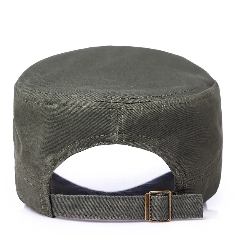 8405389212_1817679729