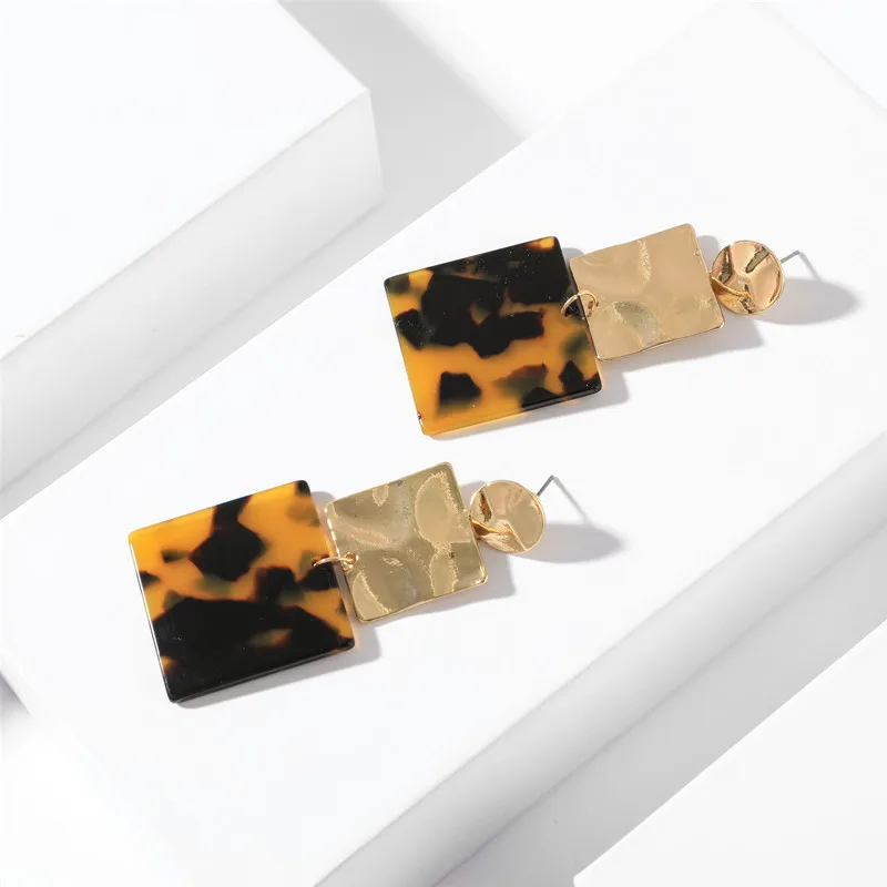 

Simple Long Acetate Leopard Earrings for Women Acrylic Plate Geometric Alloy Resin Dangle Earrings 2019 Boho Jewelry Wholesale
