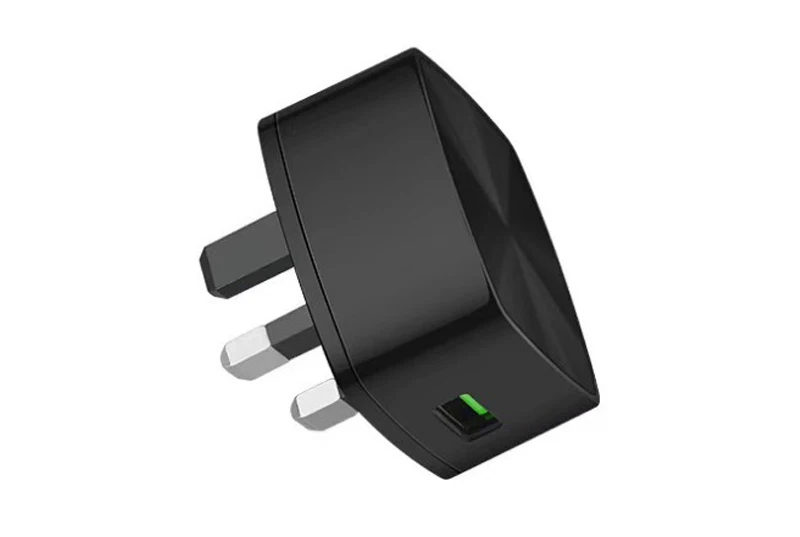 UK plug 2 usb s
