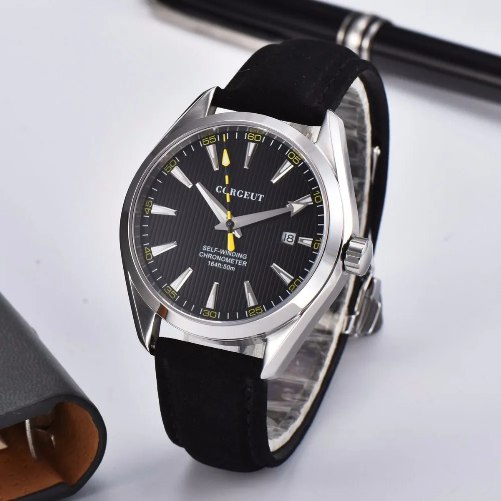 Роскошный бренд Corgeut 41 мм Мужские часы кожаный Календарь автоматические мужские часы с черным циферблатом сапфировое стекло Мужские часы