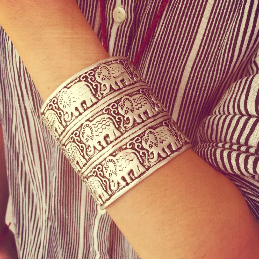 Elephant African Hindu Ganesha Stretch Animal Chain Charms Beaded