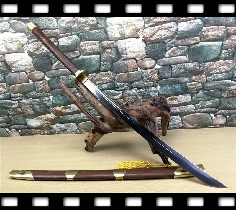 

Chinese LongQuan Handmade Tradition KungFu Broadsword Sword Battle Ready High Manganese Steel Blade Sharp Miao Dao