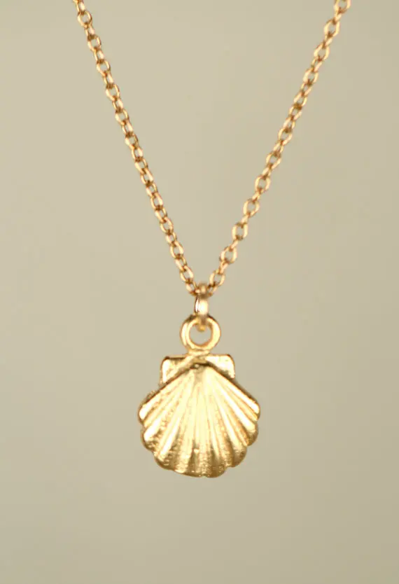 1PCS Seashell Necklace Sea Clam Shell Necklaces Nautical Ariel Mermaid