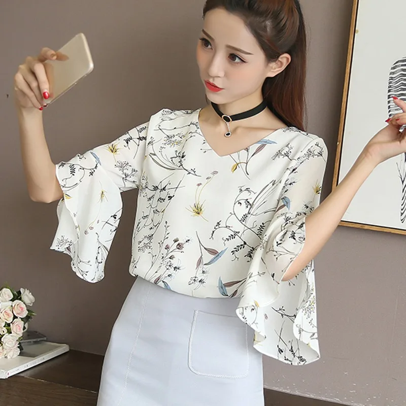 Женская блузка с рукавами-колокольчиками, модная Свободная блузка с цветочным принтом, Летняя Повседневная блуза с v-образным вырезом