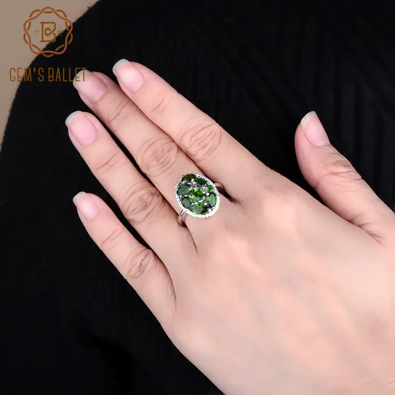 Женское балетное кольцо GEM'S серебряное и овальное с диопсионным