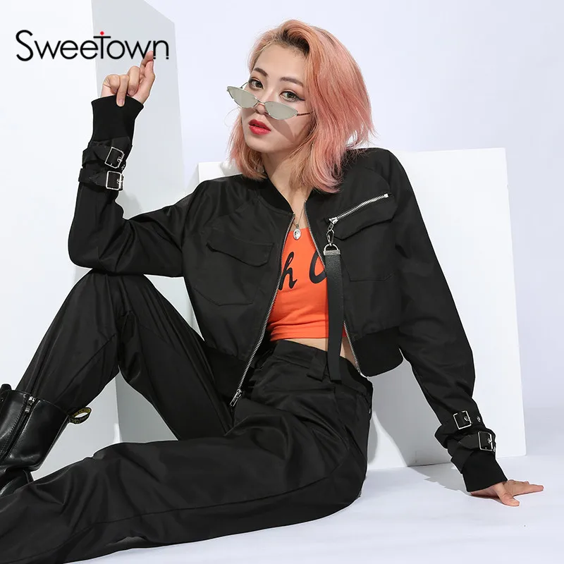 Женская укороченная куртка бомбер Sweetown черная уличная с длинными рукавами и
