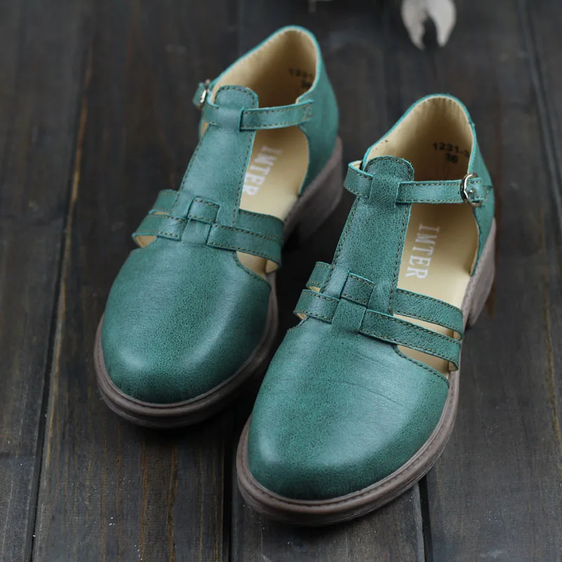flat t strap shoes