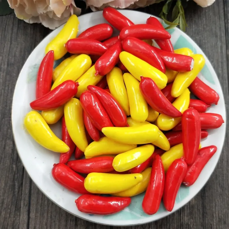 

10 PCS Bunch Of Pepper Artificial Plastic Plants Simulation Corsage Peppers Put Fruit Vegetables False New Year Home Decoration