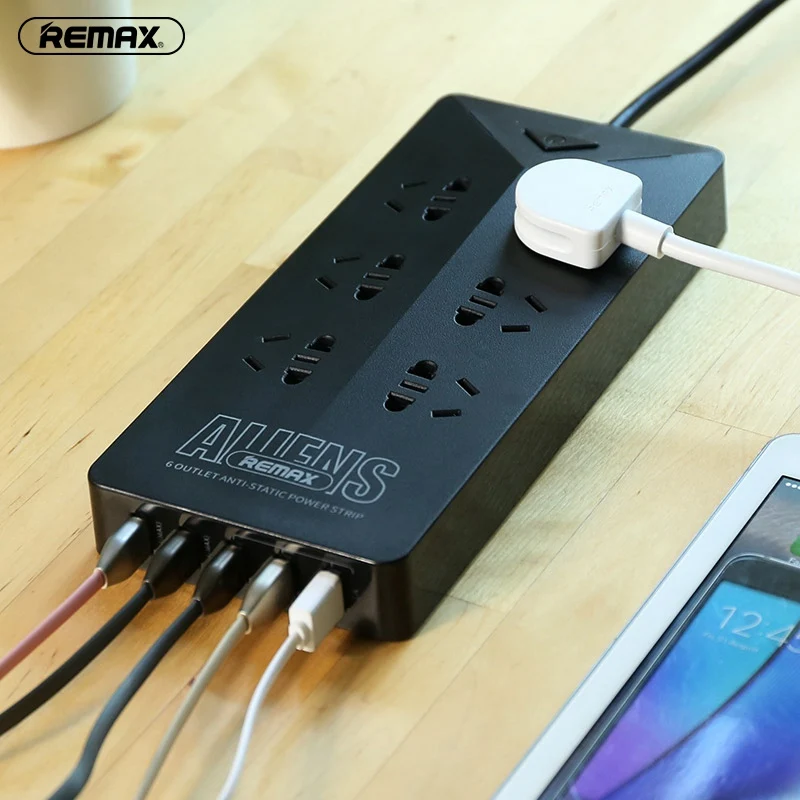 

Original Remax RU-S4 Intelligent 4.2A Electrical Power Strip Socket With 6 Outlets Plug 5 USB Port Charging Socket Adapter