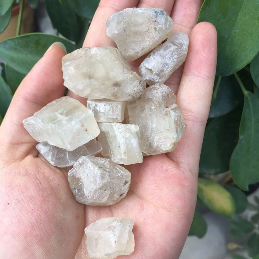 100 г натуральный шероховатый сырой лунный камень галтованный камень натуральный кварцевый кристаллы энергетический камень для заживления