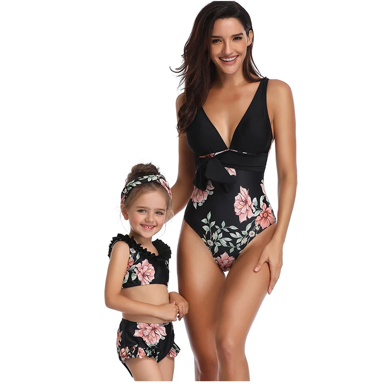 Z-LAI Mother Daughter One Piece Swimsuit Black/White Deep V Printing Swimwear Backless Family Matching Clothes Bathing Suit